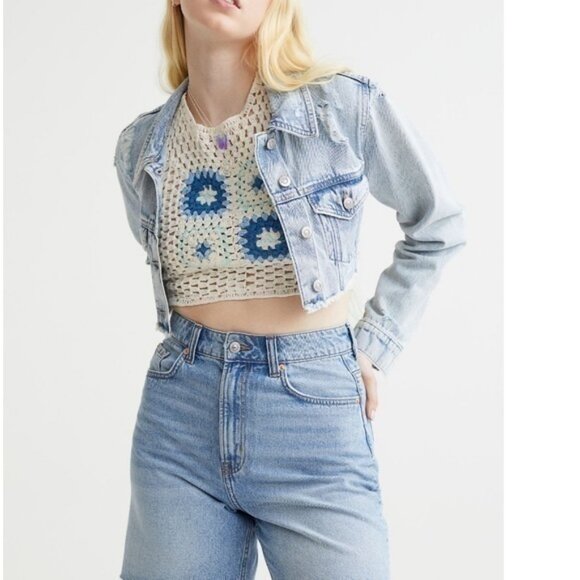 New H&M | Crochet Halter Top - Picture 2 of 8